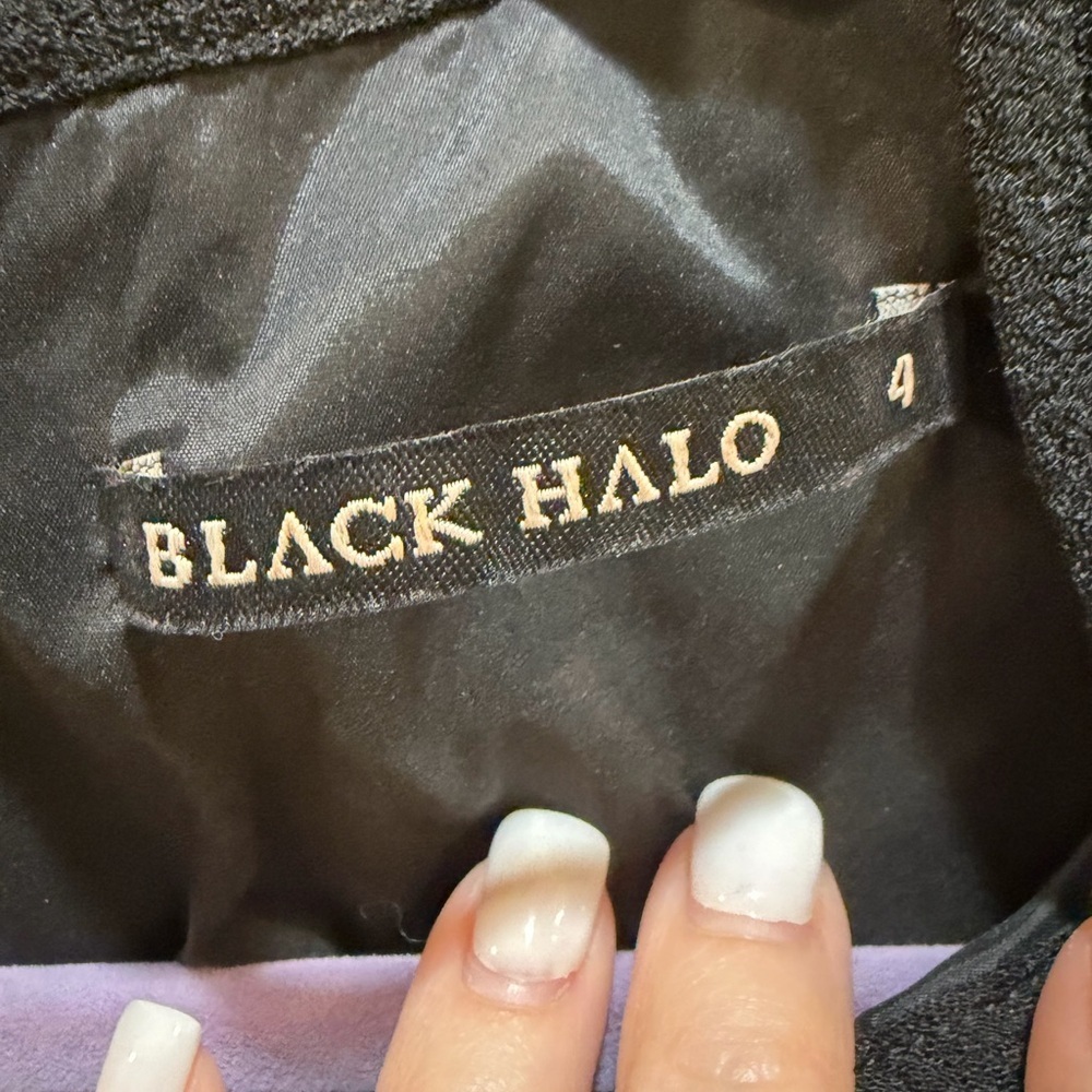 Black Halo Structured Crop Top Size 4 Minimalist Quiet Luxury Capsule Wardrobe - Picture 3 of 5